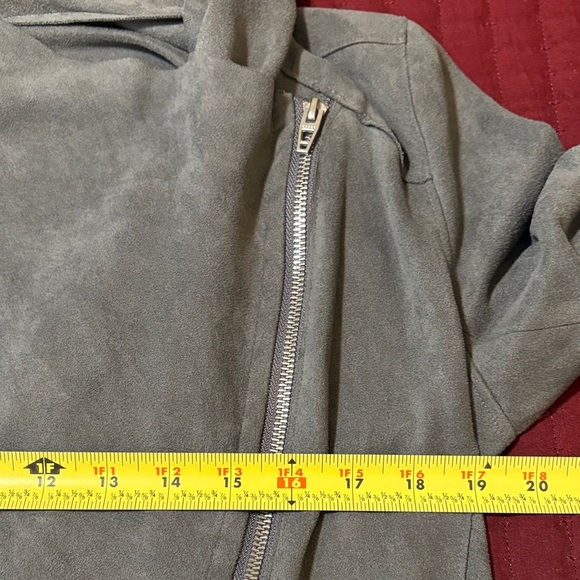 BLANKNYC Women’s Gray Asymmetrical Moto Zip Jacket Size Medium - Picture 6 of 8